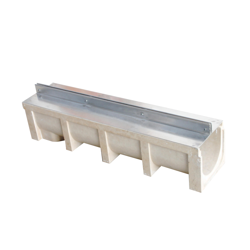 يمكن استخدام قنوات الصرف مسبقة الصب في إعدادات مختلفة