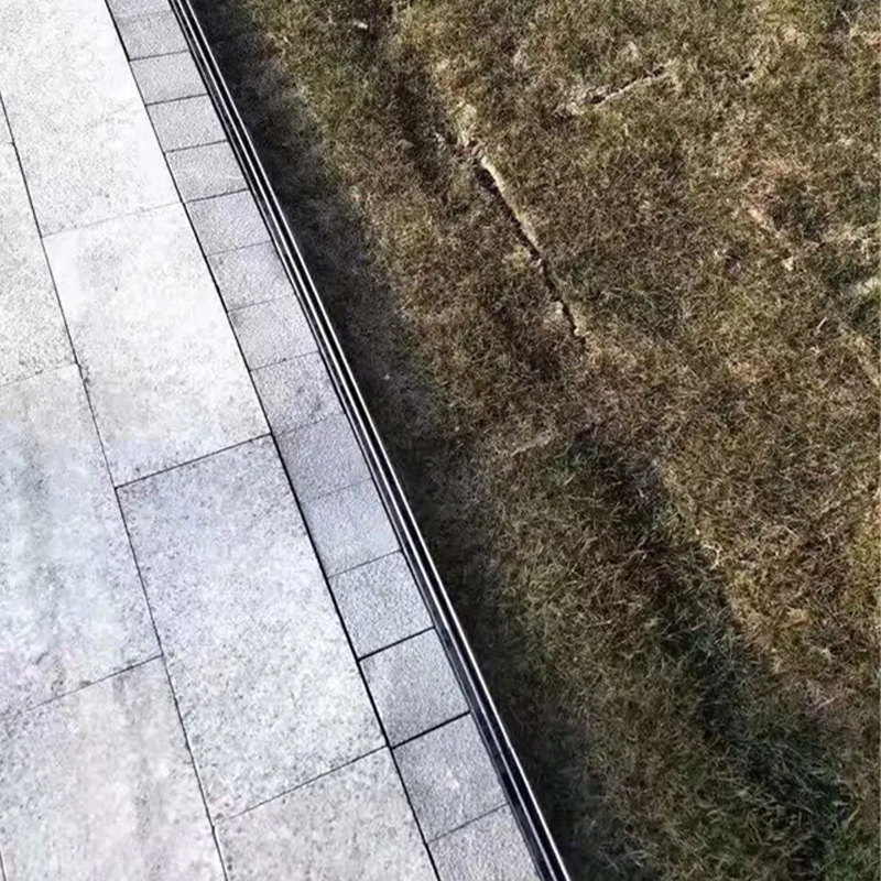 قناة تصريف خطية مضادة للانزلاق ومقاومة للتآكل